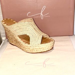 COPY - NWT AUTHENTIC CARRIE FORBES WEDGES